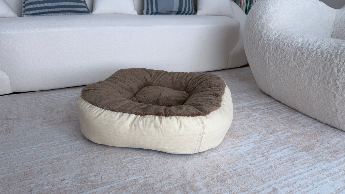 Tail Furniture Mocha Cream Cloud Pet Bed