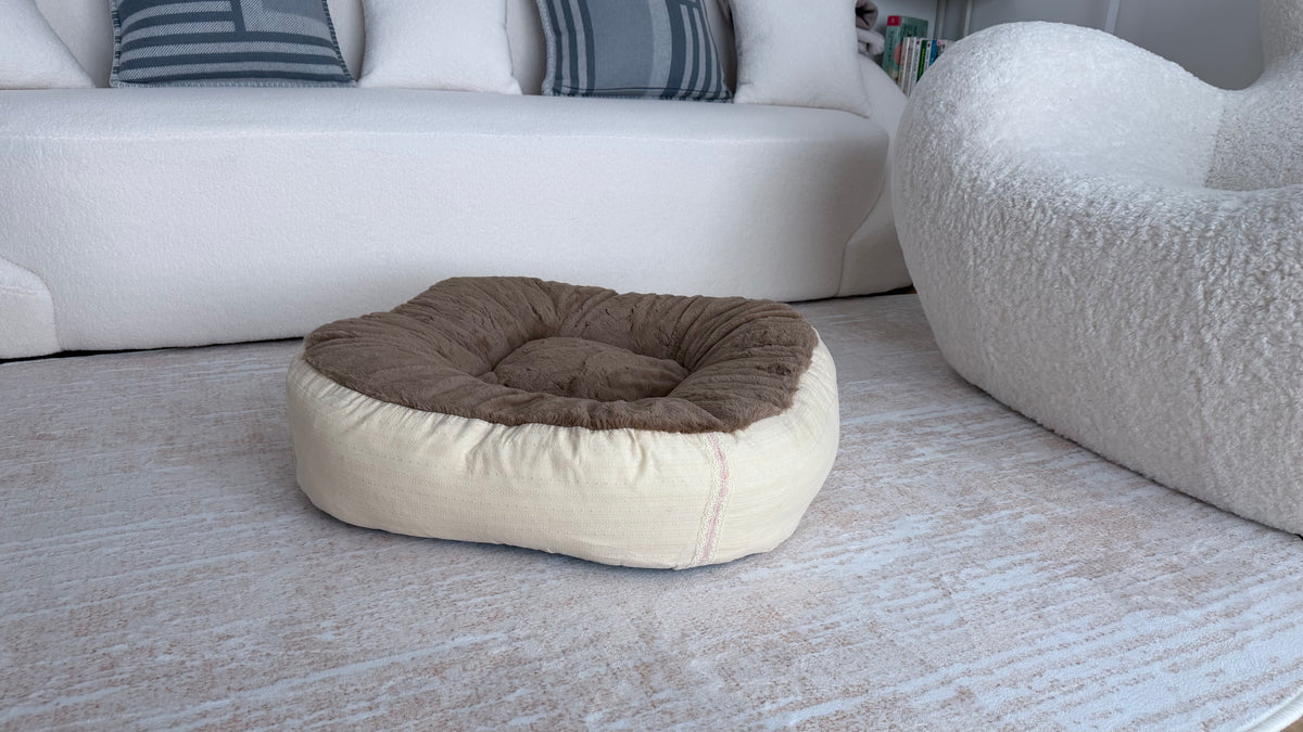 Tail Furniture Mocha Cream Cloud Pet Bed