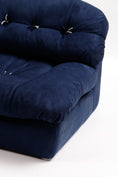 Load image into Gallery viewer, Tail Furniture Luxury Plush Pet Sofa Bed
